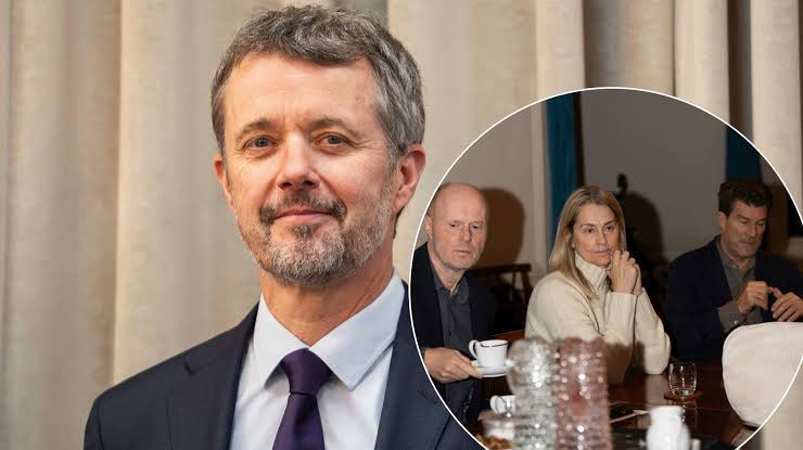 Kong Frederik havde inviteret komiteen ind i det private palæ: Nu dropper  han Sport 2025 | BILLED-BLADET