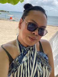 Cake calories don't count because it's my birthday month! Ready to live,  love, laugh, and eat cake without any regrets. This month is all about  indulgence 🥳🍾🎂🍰🍻❤️ #birthdaymonth #December2024 #happylife