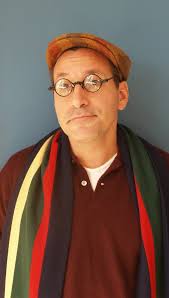 Comic novelist combines design with infamous experiments