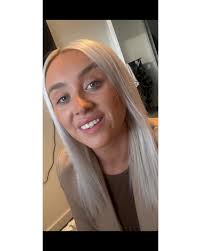 100-grams of tapes fitted creating more volume & length. Before & after how  STUNNING😍