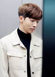 This is one of the kpop hairstyles that have some guys even want to dye their hair brown to channel their inner kpop hairstyles! 61 Awesome Korean Hairstyles For Men And Boys To Try
