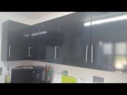 How To Wrap Kitchen Cupboards With Self Adhesive Vinyl Youtube Vinyl Wrap Kitchen Kitchen Cabinets Laminate Kitchen Cabinets