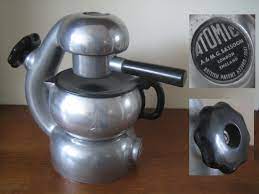 1950 S Stove Top Atomic Coffee Maker By A M G Sassoon London Coffee Maker Kitchen Appliances Home Kitchens
