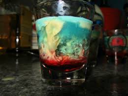Alien brain hemorrhage shot has become an iconic halloween cocktail for its quite creepy look. 7 Erschreckend Kostlich Cocktails Fur Halloween Die Ihrer Partei Guests Betaubt Werde