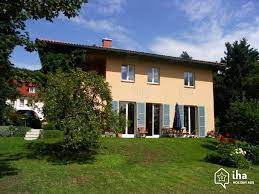 Makler oder privatanbieter anschreiben und schon bald im gebiet dresden eine immobilie finden. Villa Mieten In Einem Privatbesitz In Dresden Iha 9395