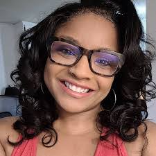 Sybil Curry's Instagram, Twitter & Facebook