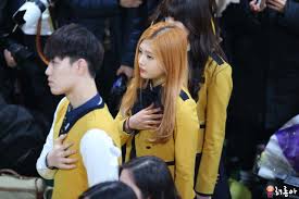 Sounds perfect wahhhh, i don't wanna. Red Velvet Joy Sopa Graduation Park Joy Foto 38135660 Fanpop