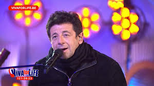 En 1982, il avait tenté sa chance au casting de la boom 2. Patrick Bruel Chante Le Fil A Viva For Life Une Chanson Qui Celebre L Amour Pere Fils