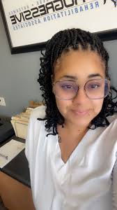 A huge shoutout to our amazing front desk team! 💙 These are just some of  the friendly faces who greet you, keep everything running smoothly, and  make sure your PT journey starts