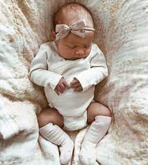 pin by momtivational parenting p on 2020 2021 newborn baby needs one month baby baby month by month