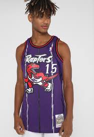 And, by connecting our customers with our consumers, we create relationship between loyal customers and businesses that help our communities flourish. Mitchell Ness Toronto Raptors Vince Carter Road Vereinsmannschaften Purple Lila Zalando At