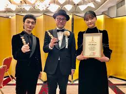 少し遅くなりましたが、その時の写真をupします。 3回目も企画していますのでその時はぜひ参加してください。 2021年1月 5日 おすすめの日本語の小説・マンガ募集 おすすめの日本語の小説・マンガを募集します。 Ybsfkkby3topom