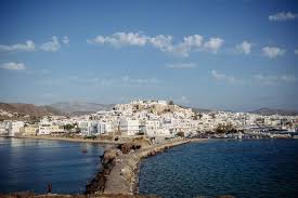 Decouvrir Naxos En 4 Jours Dans Les Cyclades Lovelivetravel Blog Voyage Lifestyle Cyclades Les Cyclades Lac De Come