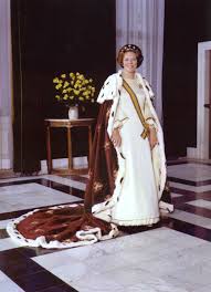 Wir verraten ihnen hier zehn spannende geheimnisse . Konigin Beatrix 1938 Konige Und Koniginnen Das Niederlandische Konigshaus