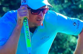 One of the unique features of the flat cat putter grip, is that it can be installed on your putter to fit your personal grip my instructor suggested that i try this grip and use it the same way that justin rose does. Gimmick Gate Justin Rose S Flat Cat Putter Grip Was Facing The Wrong Way Golfcentraldaily Golf Parody Fun Gossip Jokes Betting Tips