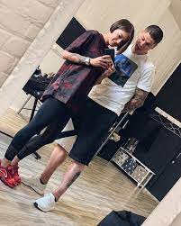 Узор украшает левую ногу игрока. Denis Popov Nabil Tatu V Chest Pobedy Na Chempionate Mira Fakty Ictv