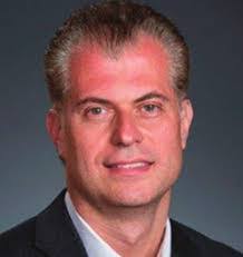 Chris Batdorf's Instagram, Twitter & Facebook