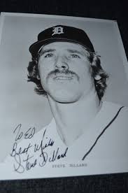 Steve Dillard VINTAGE Signed 8x10 Photo Detroit Tigers