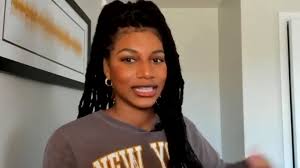 Taylor Rooks joins The Steam Room | TNTdrama.com