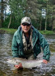 Best Fly Fishing Wading Jackets 2020 Buyers Guide Fly Fishing Fishing Photography Usa Fishing