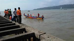 Pilihan terpopuler news lifestyle indeks. Sedang Berenang Warga Asal Cilacap Jateng Hilang Di Laut Pangandaran