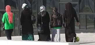 Frauenschwimmen Giessen Im Hallenbad Badezentrum Ringallee