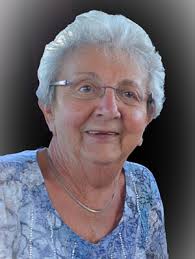 Mme Jeannine Lalonde Halley