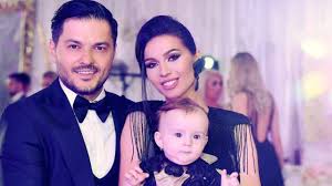 Liviu varciu, fostul sot, nu a fost invitat! Liviu Varciu TatÄƒ Pentru A Treia OarÄƒ Anda CÄƒlin A NÄƒscut