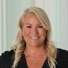 Kris Berger's Instagram, Twitter & Facebook