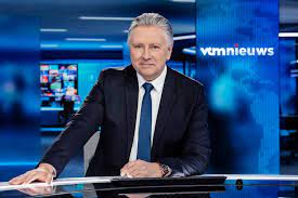 Het zou gaan om een geesteszieke man die iemand met een mes had aangevallen, meldt vtm nieuws. Vtm Nieuws Special Naar Aanleiding Van De Nationale Veiligheidsraad Over De Coronacrisis