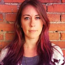 Amy Sefton's Instagram, Twitter & Facebook