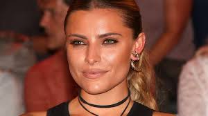 Discover more posts about sophia thomalla. Sophia Thomalla Spricht Uber Ihre Seltene Gefasskrankheit Das Ist Der Grund Fur Ihre Tattoos