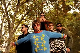 El cantante de la banda habló en exclusiva con pronto.com.ar y reveló cómo fue el primer encuentro de turf antes de su. Joaquin Levinton Y Leandro Lopatin De Turf Memorias De Un Tiempo En Que La Libertad Era Una Forma De Vidashowbizbeta Noticias Del Mundo Del Espectaculo