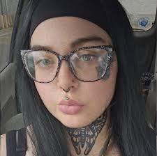 Margo Lilith Faelyn Mayfire Clark Conty, KY She's looking for someone to  talk to and help pass the time, maybe build a connection. She can't see  this post but you can text