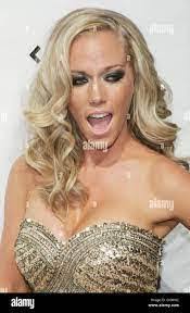 Kendra Cullen's Instagram, Twitter & Facebook