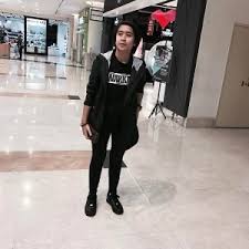 Mp3 duration 3:46 size 8.62 mb / fiz masrom 7. Biodata Ara Johari Penyanyi Lagu Warkah Untukku Azhan Co
