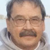 Larry Mingus's Instagram, Twitter & Facebook