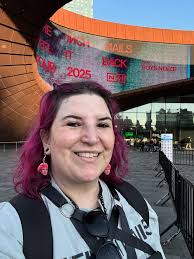 Lara Schilling💄#RivetReview (@rivetlicker) • Instagram photos and videos