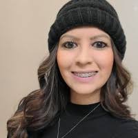 10 "Robyn Estrada" profiles