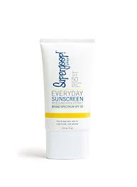 The best face sunscreen under makeup that won't ruin your beautiful makeup look, and also acts as a primer and spf protector at the same time. Top 7 Best Sunscreens 2021 Best Sunscreens To Wear Under Makeup