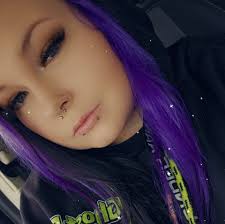 What design should I pick for my streaming platforms?