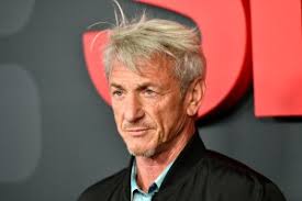 Aston Martin Vanquish S Volante: The No. 3 Robb Report Car of the Year