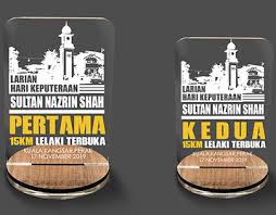 Sultan nazrin shah bertemu pemain pasukan bola sepak perak selepas acara larian hari keputeraan sultan perak. Farrah Yuhana On Behance