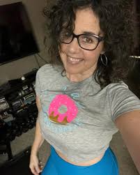 Reposted from @healthymamagoals2 Finished the week off with 30 min of low  impact aerobics and a walk