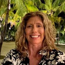 Kellie Morin's Instagram, Twitter & Facebook