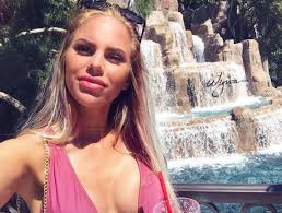 Radostnou zprávou se pochlubila na svém instagramu. Galerie Pastrnakova Laska Rebecca Ma Par Tydnu Pred Porodem David Fotil Brisko Foto 4 Isport Cz