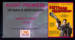 Jackson (à gauche) et ryan reynolds dans le film « hitman & bodyguard 2 », de suite opportuniste d'une comédie d'action à succès, hitman & bodygard 2 met en scène un garde du corps. Avp The Hitman S Bodyguard