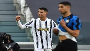 عدد اهداف كريستيانو رونالدو حتى العام 2021 عدد الأهداف التي سجلها ليو ميسي في مسيرته الاحترافية كثيرة مقارنة بمنافسيه حيث أصبح الدون البرتغالي جد قريب من تصدر أفضل الهدافين في تاريخ كرة القدم بإجمالي الأهداف الذي وصل الى 790 هدفا. Ù‡Ø¯Ø§Ù Ø§Ù„Ø¯ÙˆØ±ÙŠ Ø§Ù„Ø¥ÙŠØ·Ø§Ù„ÙŠ Ø§Ù„Ù€ 777 ØªØ²ÙŠÙ† ØµØ¯Ø§Ø±Ø© ÙƒØ±ÙŠØ³ØªÙŠØ§Ù†Ùˆ Ø±ÙˆÙ†Ø§Ù„Ø¯Ùˆ