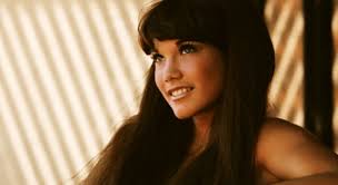 Barbi Benton: la muñeca que canta