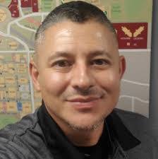 Robert Barragan's Instagram, Twitter & Facebook